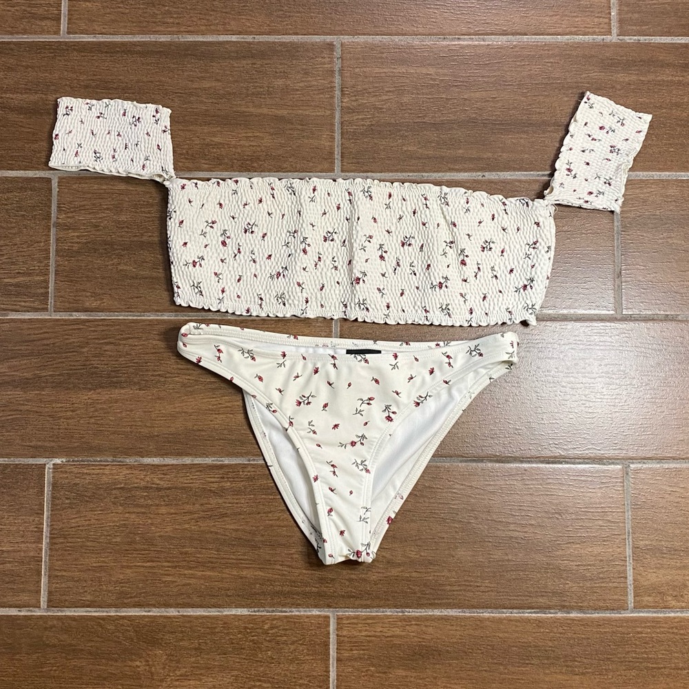 LA Hearts Two Piece Flower Swim Suit